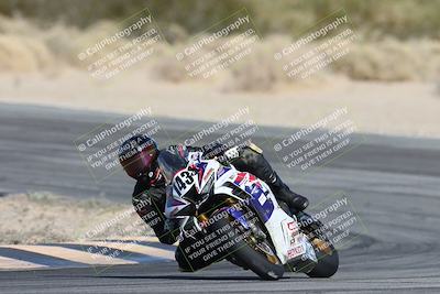 media/Dec-07-2025-CVMA (Sun) [[3e7d2de5dc]]/Race 6-The Shootout/